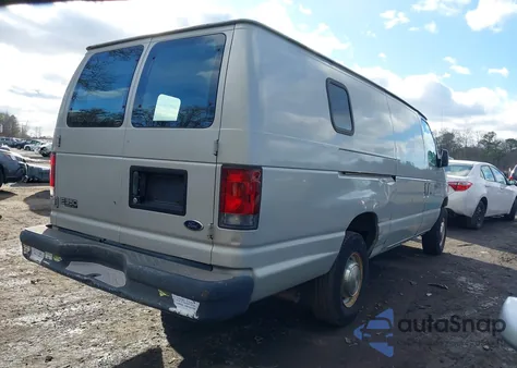 2003 Ford E-350 Super Duty Commercial/Recreational z USA, uszkodzony, nr VIN 1FTSS34L73HA34810